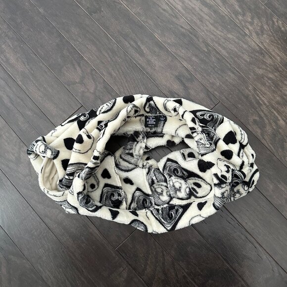 Disney Women's Nightmare Before Christmas Large Fleece Sleep Shorts NWOT - Picture 8 of 9